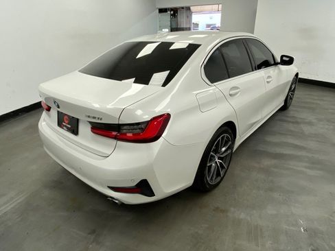 Used 2019 BMW 330i xDrive Sedan w/ Convenience Package AWD/4WD image 6