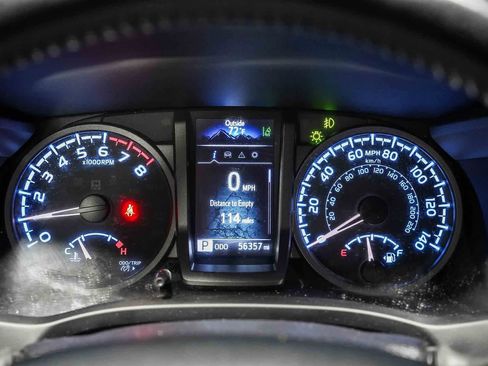Certified 2023 Toyota Tacoma TRD Sport w/ Black Out Package (TMS) AWD/4WD image 22