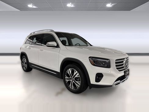 Certified 2026 Mercedes-Benz GLB 250 image 7