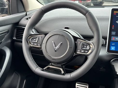 New 2025 VinFast VF 8 Eco AWD/4WD image 25