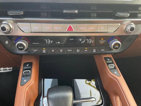 Used 2024 Kia Telluride SX X-Line AWD/4WD image 14