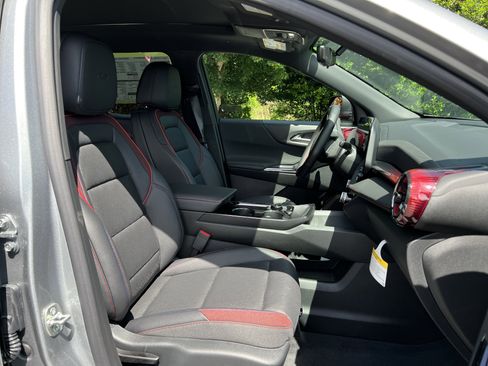 New 2026 Chevrolet Equinox RS w/ Safety and Technology Package FWD image 35