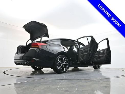 Used 2023 Nissan Altima 2.5 SR FWD image 40