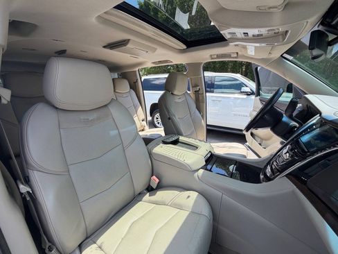 Used 2015 Cadillac Escalade ESV Premium AWD/4WD image 22
