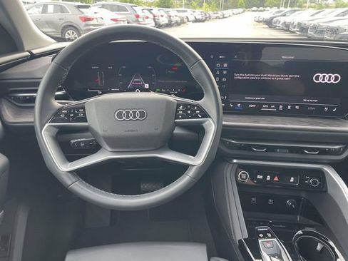 Used 2025 Audi Q5 Prestige AWD/4WD image 14