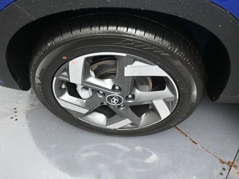 New 2026 Hyundai Venue SEL image 39