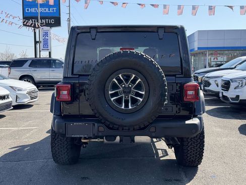 Used 2024 Jeep Wrangler Unlimited Rubicon 392 AWD/4WD image 7