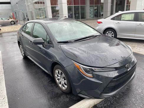 Used 2023 Toyota Corolla LE image 1