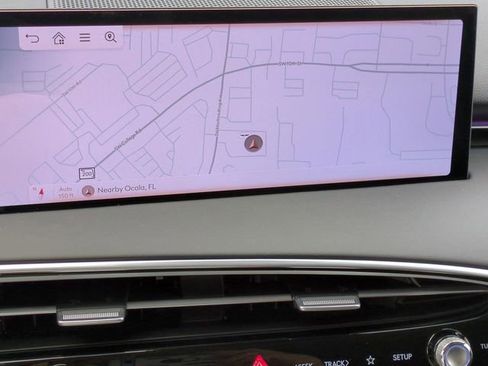 New 2026 Genesis GV70 2.5T Select AWD/4WD image 18