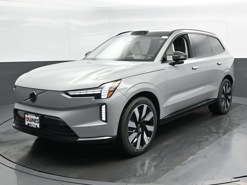 New 2025 Volvo EX90 Ultra AWD/4WD image 6