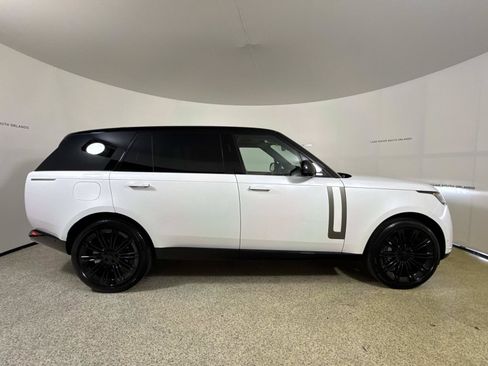 New 2026 Land Rover Range Rover Long Wheelbase SE AWD/4WD image 6