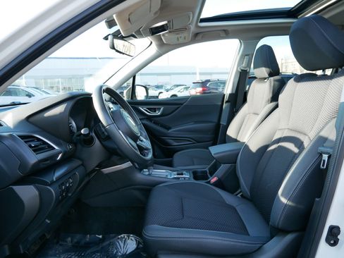 Certified 2023 Subaru Forester Premium image 31