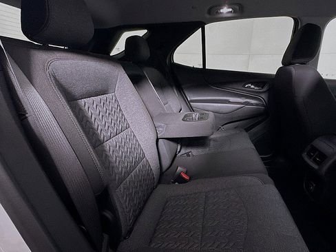 Used 2023 Chevrolet Equinox LT image 24