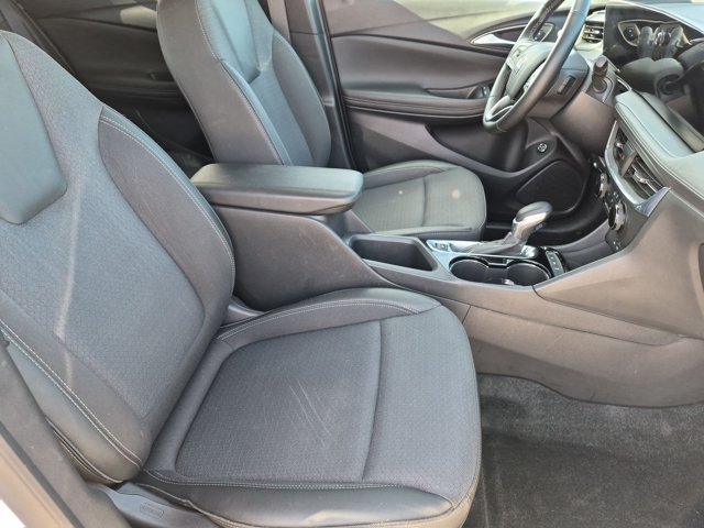 Used 2025 Buick Encore GX Preferred AWD/4WD image 19