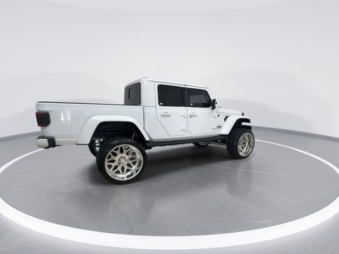 Used 2021 Jeep Gladiator Overland AWD/4WD image 9