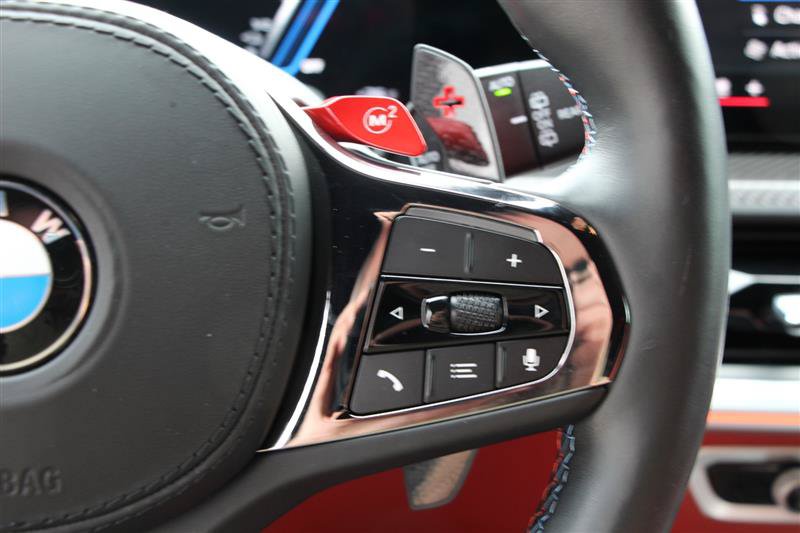 Used 2025 BMW XM AWD/4WD image 30