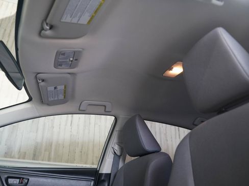 Used 2015 Toyota Corolla L FWD image 22