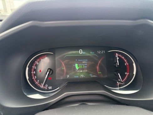 Used 2025 Toyota RAV4 XLE image 13