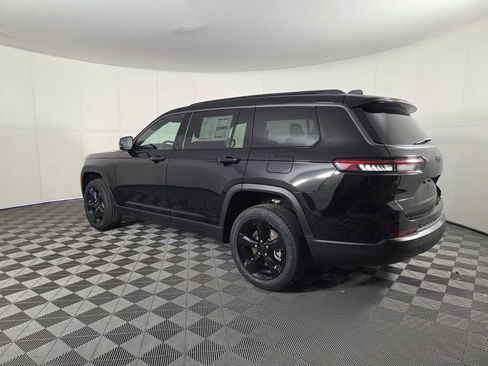 New 2026 Jeep Grand Cherokee L Limited RWD image 7