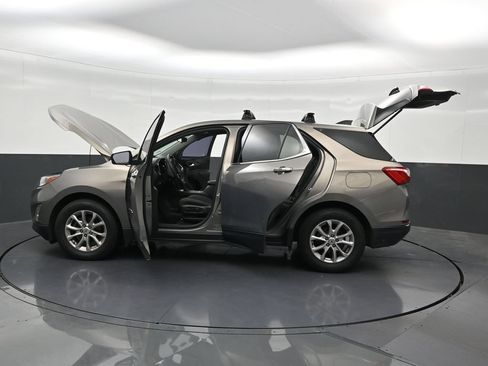 Used 2019 Chevrolet Equinox LT FWD image 33