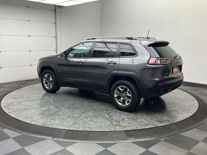 Used 2019 Jeep Cherokee Trailhawk