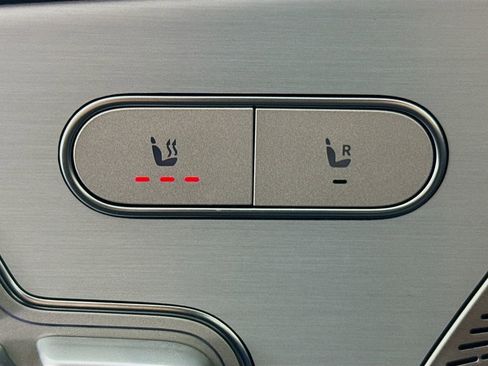 Used 2023 Mercedes-Benz GLE 53 AMG 4MATIC Coupe image 21