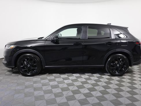 Used 2025 Honda HR-V Sport image 8