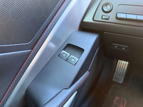 Used 2017 Chevrolet Corvette Grand Sport image 16