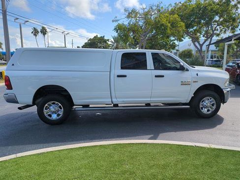 Used 2018 RAM 2500 Tradesman w/ Chrome Appearance Group image 6