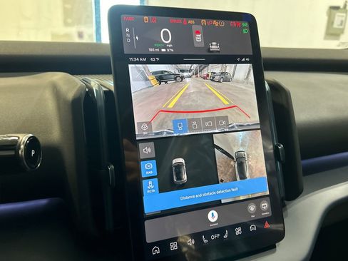 New 2026 Volvo EX30 Cross Country Ultra w/ Protection Package Premier image 17