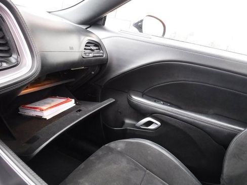 Used 2022 Dodge Challenger R/T Scat Pack w/ Shaker Package image 49