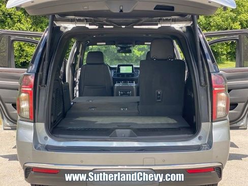 Used 2023 Chevrolet Tahoe LT w/ Luxury Package AWD/4WD image 49