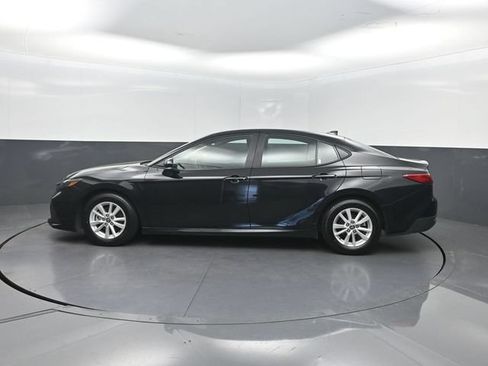 Used 2025 Toyota Camry LE FWD image 2