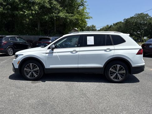 Used 2024 Volkswagen Tiguan Wolfsburg Edition FWD image 2