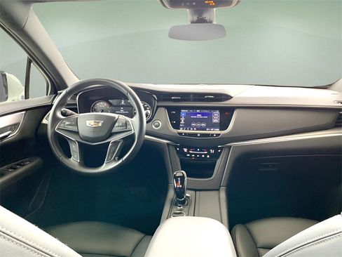 Used 2021 Cadillac XT5 Luxury image 26