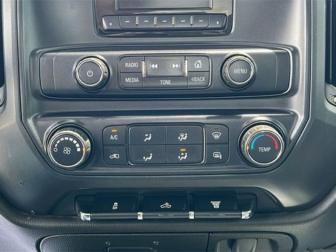 Used 2015 Chevrolet Silverado 3500 W/T image 22