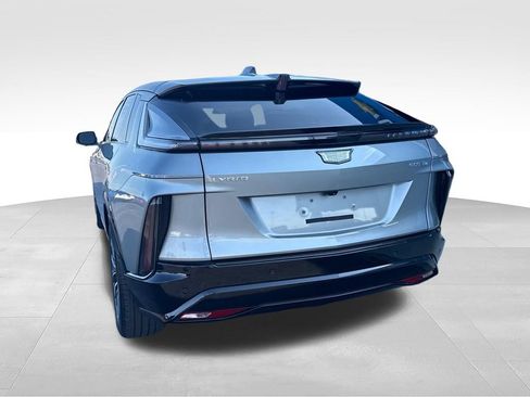 Used 2024 Cadillac Lyriq Sport w/ LPO, Floor Liner Package AWD/4WD image 3