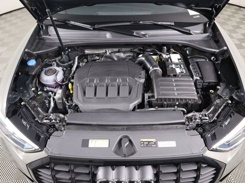 New 2025 Audi Q3 2.0T Premium image 30