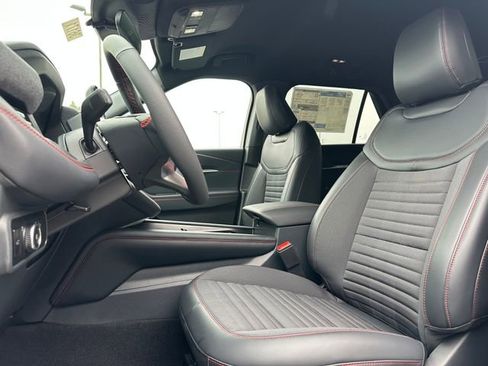 New 2025 Ford Explorer ST-Line image 10