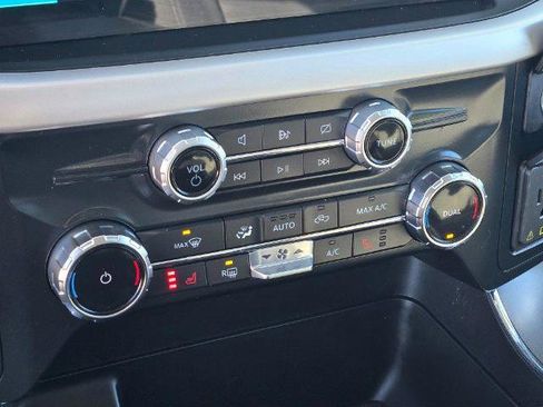 Certified 2022 Ford F150 XLT w/ Equipment Group 302A High image 29