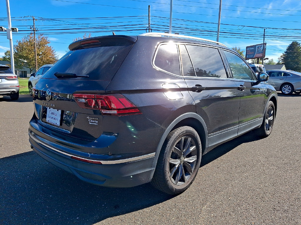 Used 2023 Volkswagen Tiguan SE AWD/4WD image 9
