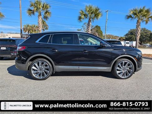 Certified 2023 Lincoln Nautilus Reserve w/ Equipment Group 202A image 3