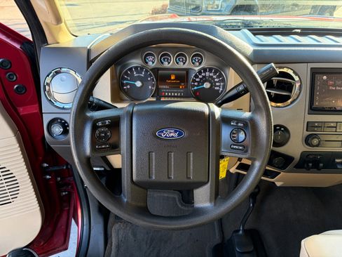 Used 2016 Ford F250 XLT w/ XLT Value Package image 16