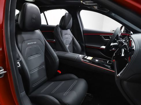 New 2026 Mercedes-Benz E 53 AMG e 4MATIC Sedan image 10