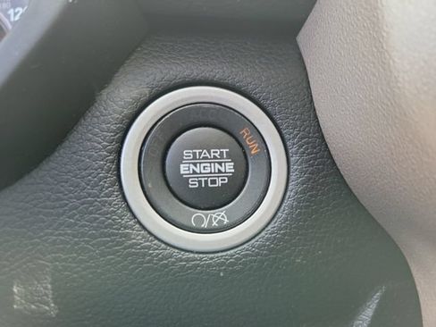Used 2021 RAM 2500 Laramie AWD/4WD image 34