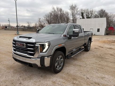 New 2026 GMC Sierra 2500 SLT w/ SLT Premium Package image 2