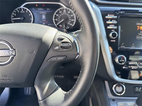 Used 2024 Nissan Murano SV w/ SV Midnight Edition Package image 23
