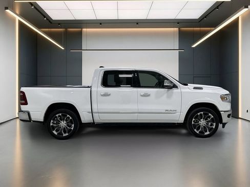 Used 2022 RAM 1500 Limited AWD/4WD image 7