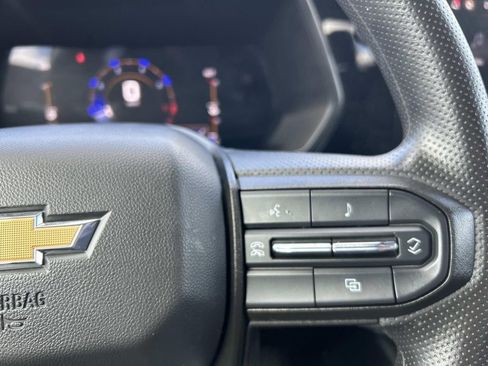 Used 2023 Chevrolet Colorado W/T w/ Safety Package image 22