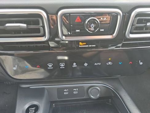 New 2026 Nissan Sentra SR w/ SR All Weather Package FWD image 4